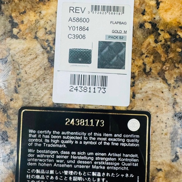 Chanel Classic Bag - Picture 4 of 4